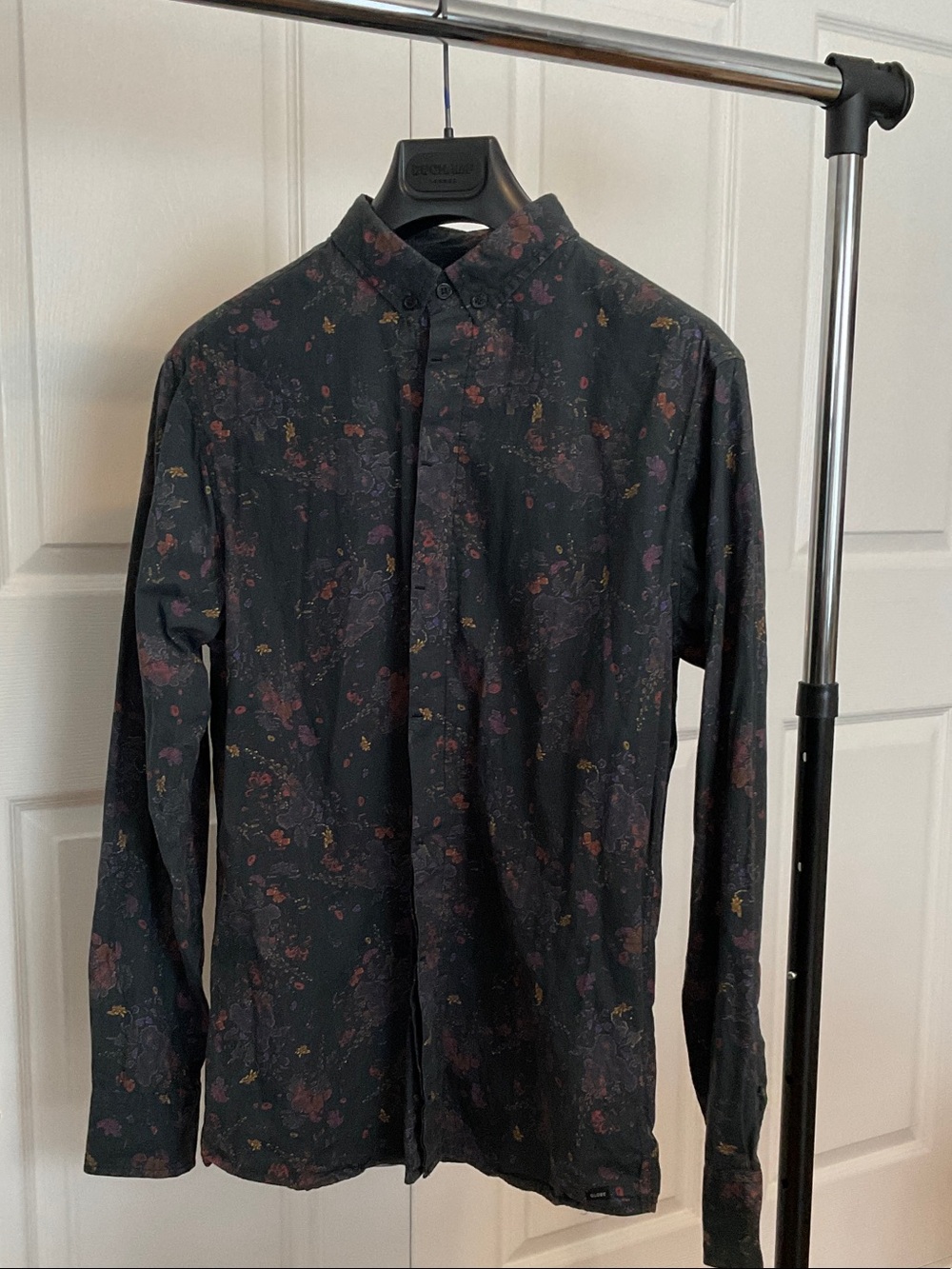 Globe Black Floral-Print Lightweight Shirt